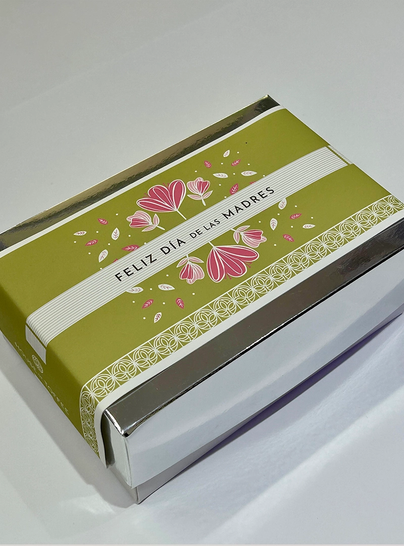 Mother's Day Caja mediana 350grs